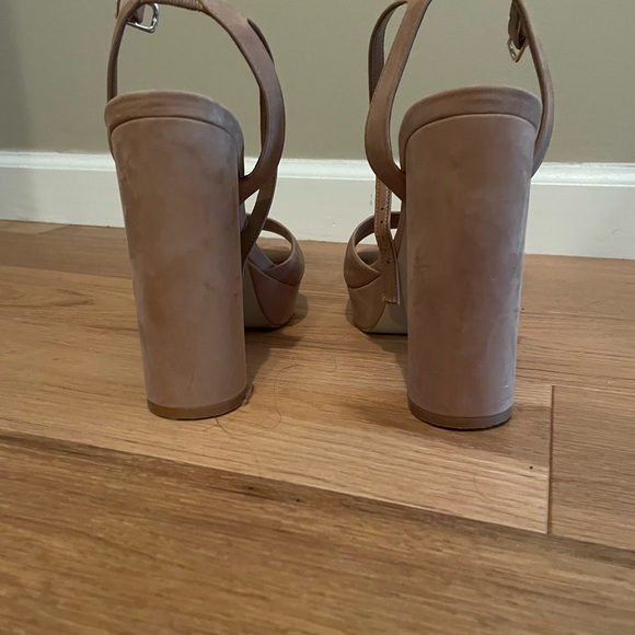 Steve Madden Camel Nubuck Platforms - Picture 5 of 7